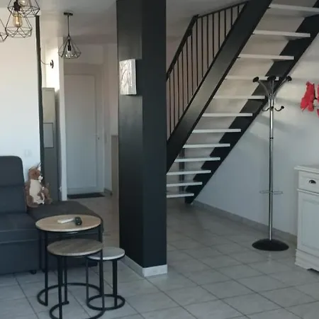 Apartment Le Queirele *