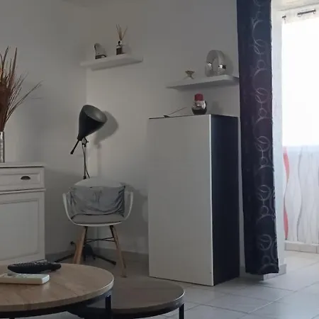 Apartment Le Queirele *